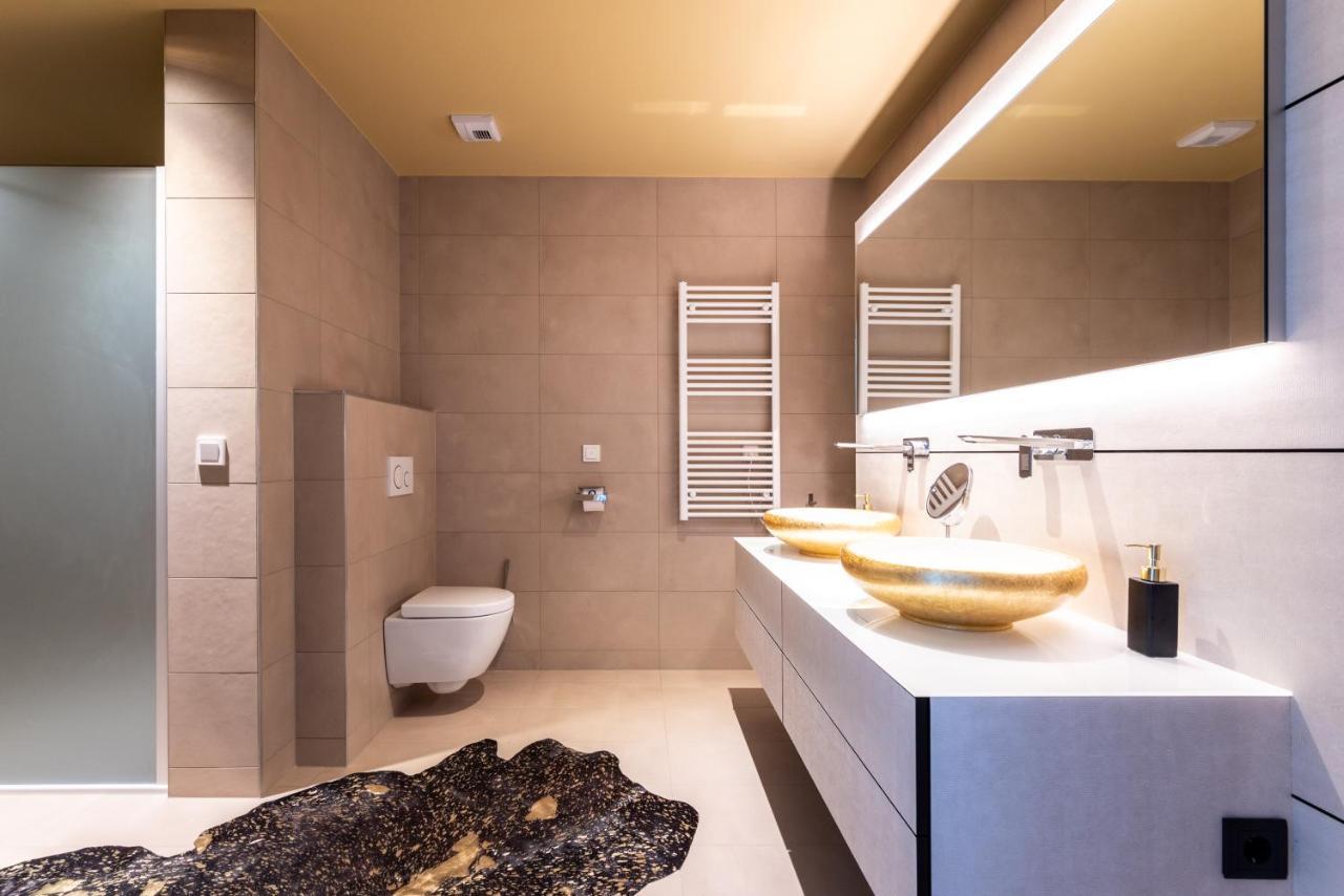 Apartamento Exclusive 2Br Skyline Penthouse By Hm Viena Exterior foto
