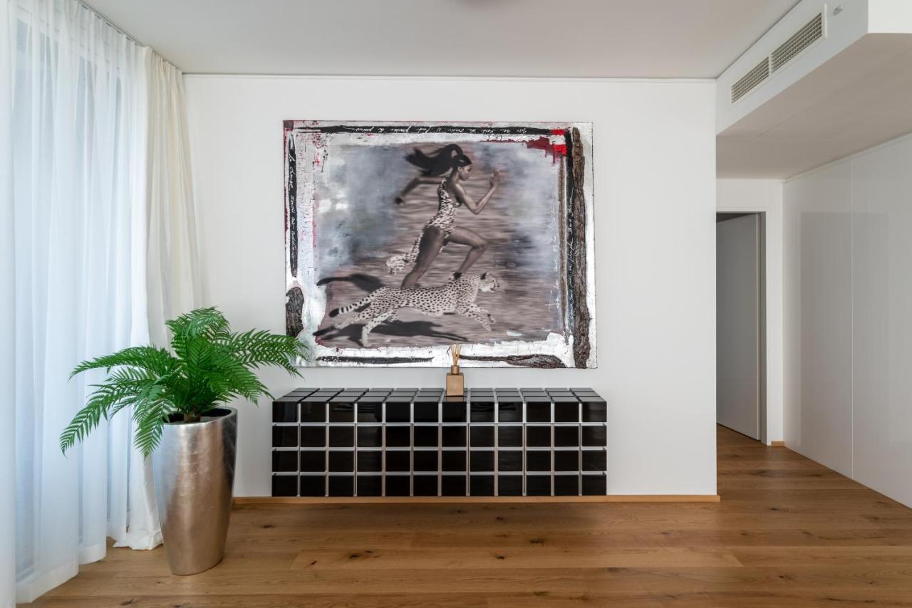 Apartamento Exclusive 2Br Skyline Penthouse By Hm Viena Exterior foto