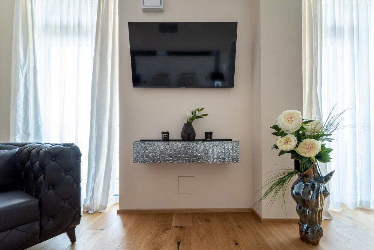Apartamento Exclusive 2Br Skyline Penthouse By Hm Viena Exterior foto