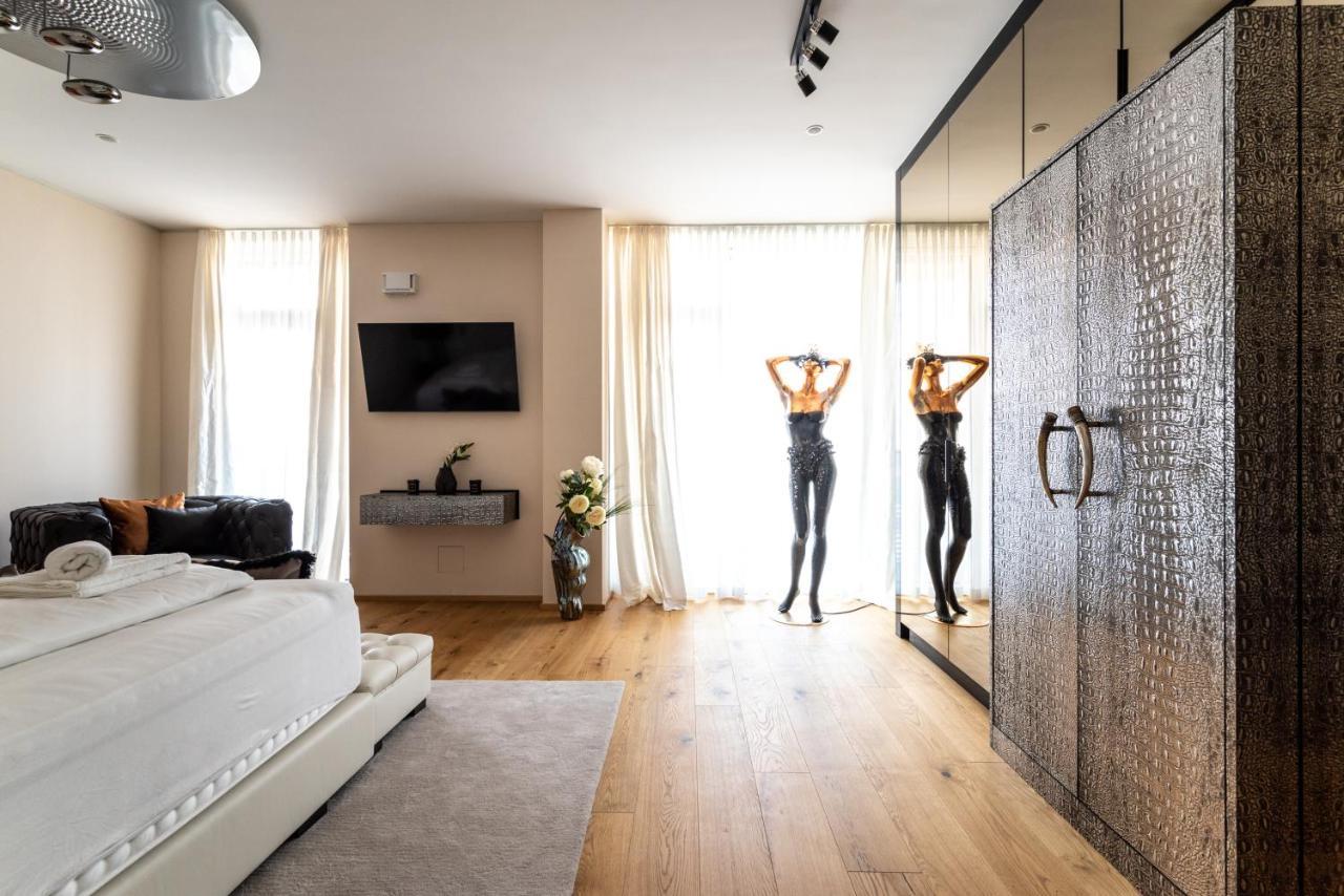 Apartamento Exclusive 2Br Skyline Penthouse By Hm Viena Exterior foto