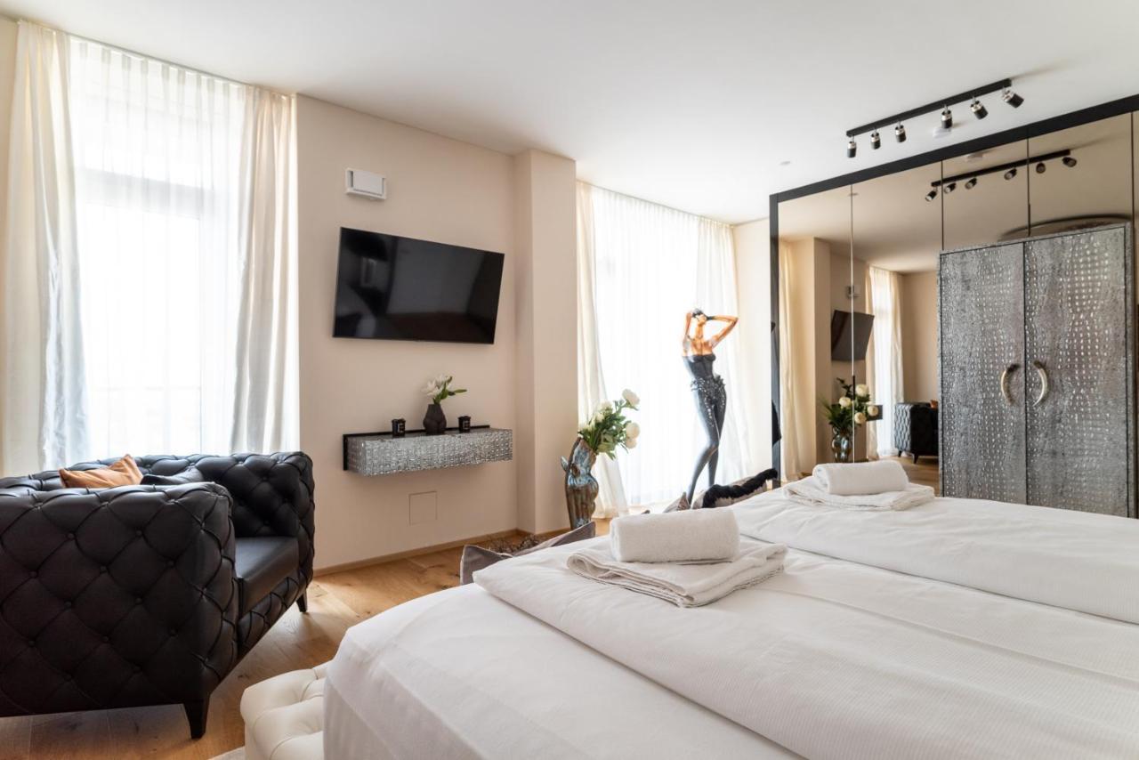 Apartamento Exclusive 2Br Skyline Penthouse By Hm Viena Exterior foto