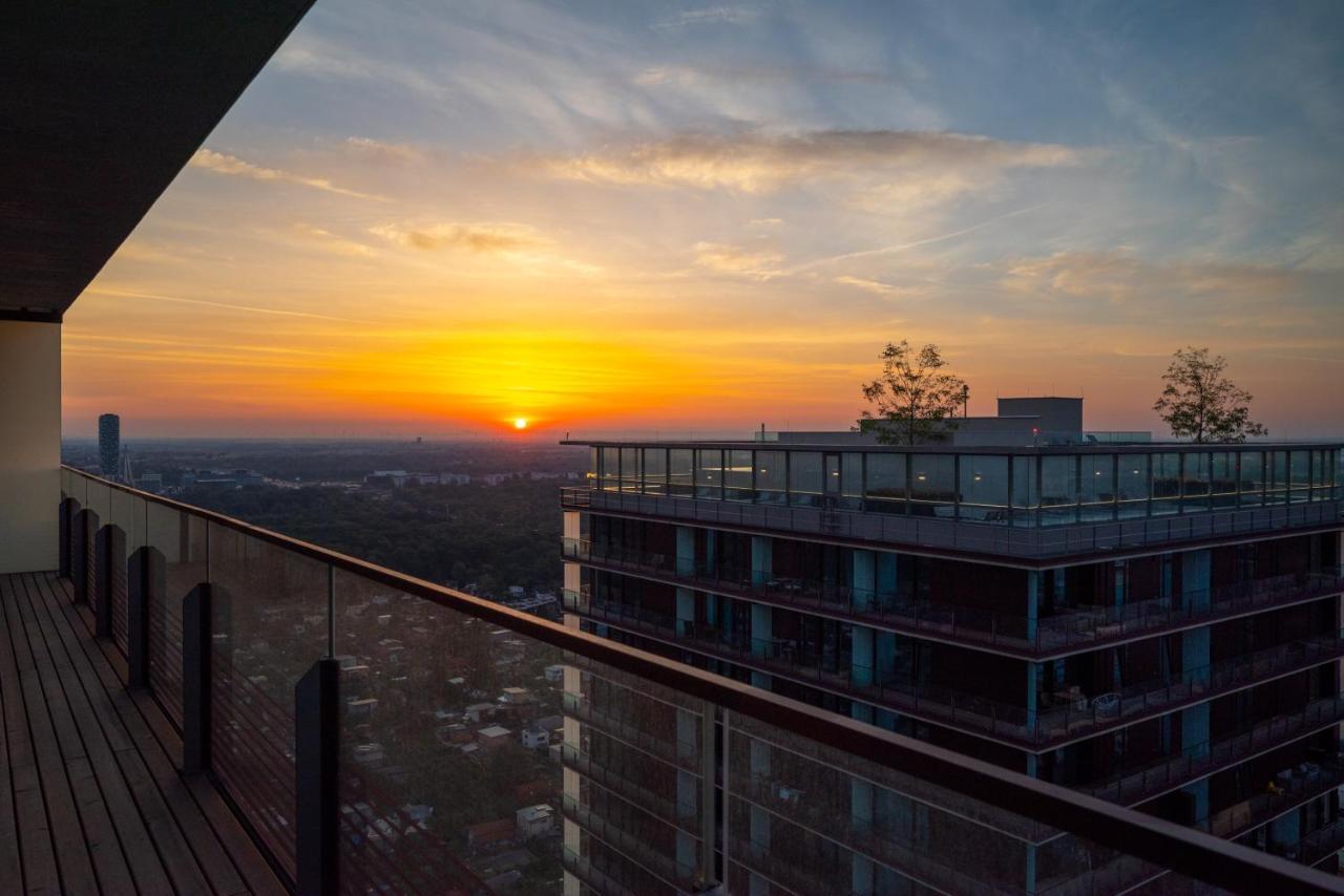 Apartamento Exclusive 2Br Skyline Penthouse By Hm Viena Exterior foto