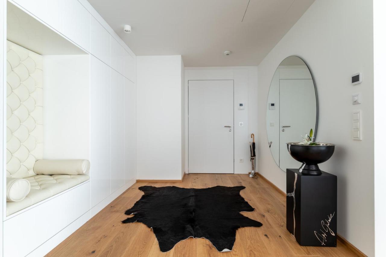 Apartamento Exclusive 2Br Skyline Penthouse By Hm Viena Exterior foto